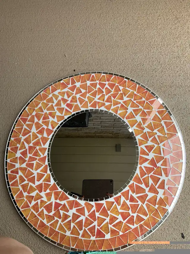Vintage Early 2000’S Mosaic Tile Orange Round Wall Mirror in Home Décor & Accents in Oakville / Halton Region - Image 5