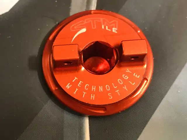 New STM Aprilia,Suzuki Billet Oil Fill Cap motoguzzi Griso 20mm in Other in Barrie - Image 7