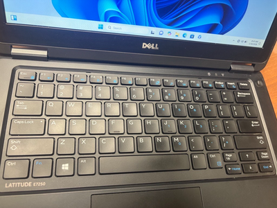 Like New Dell Latitude E7250 laptop, View more