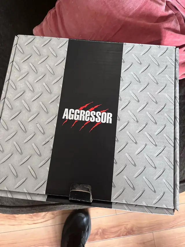 Aggressor Steel Toe Boots 8.5 Size in Women's - Shoes in City of Halifax - Image 5