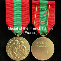 Medal of the French Family (Shipping Available)
