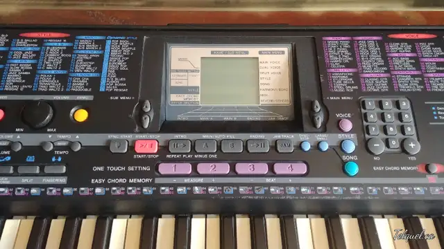 Synthetiseur/Clavier Yamaha PSR-220 in Pianos & Keyboards in Longueuil / South Shore - Image 5