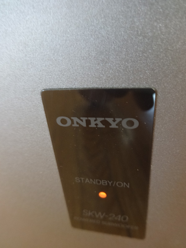 Onkyo SKW-240 150W Powered Subwoofer for sale in Speakers in Markham / York Region - Image 3