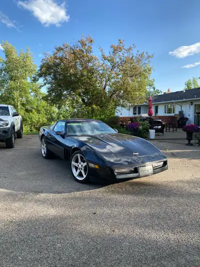 Looking for a c4 corvette Z51 any year. Located around Calgary but can drive for pickup