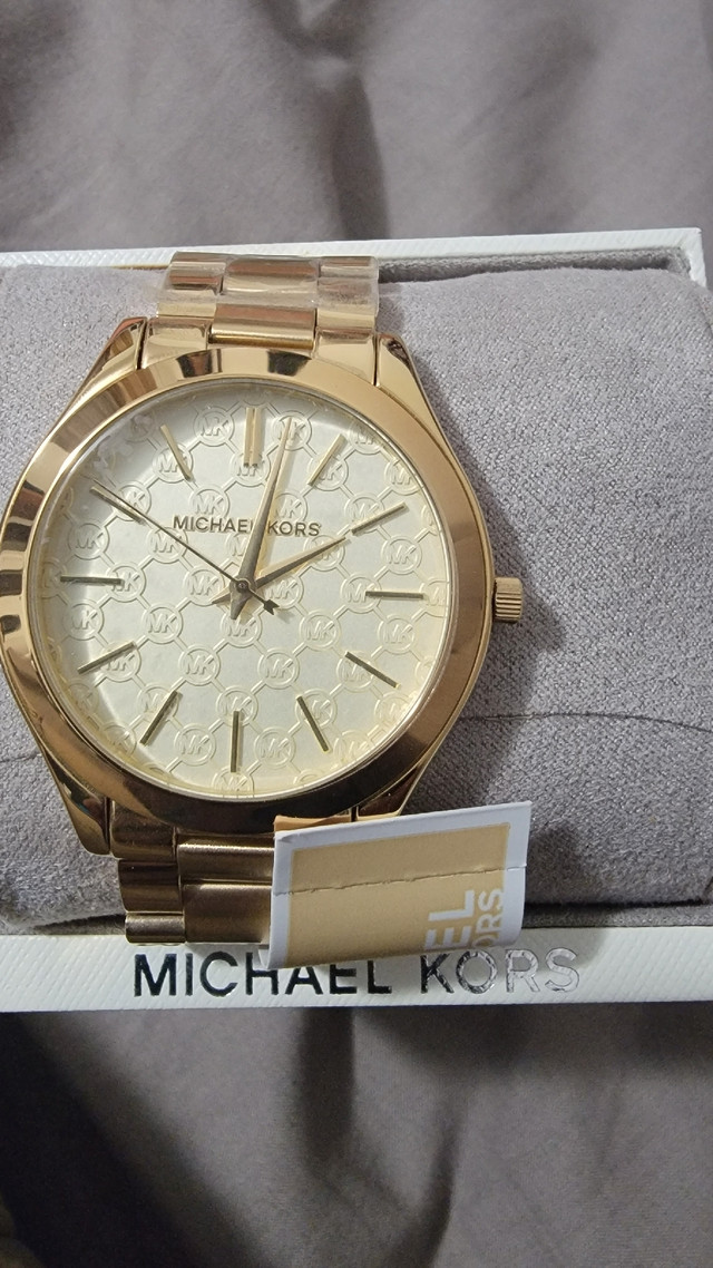 Micheal Kors gold watch new  in Jewellery & Watches in City of Toronto - Image 2