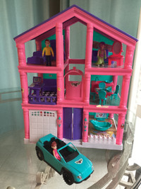 Doll House & Accessories
