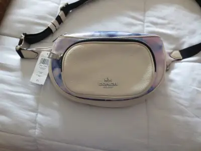 Coach Purse, Voir plus