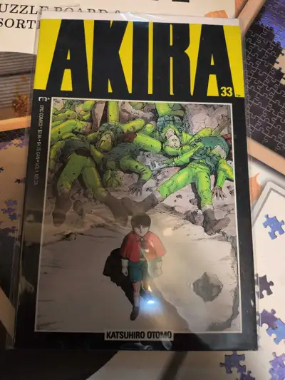 Akira Comic #33 Epic Comics, View more