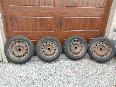 These are off a 2018 Tucson....used for 2 seasons....still has 1 0r 2 seasons left depending on how...