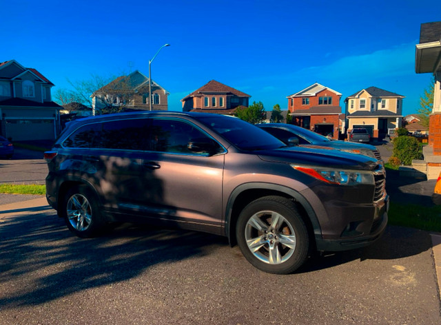 2016 Toyota Highlander Limited in Cars & Trucks in Oshawa / Durham Region - Image 2