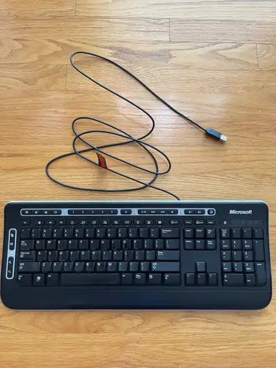 2 x Logitech Keyboard (1 x k740, 1 x Digital Media 3000) $15 each or take both for $28 Both are ligh...