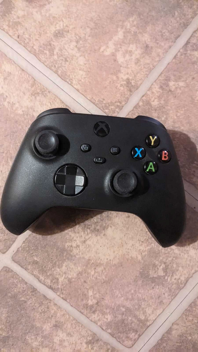 Xbox Series S and X Controller for Sale in Xbox Series X & S in City of Toronto