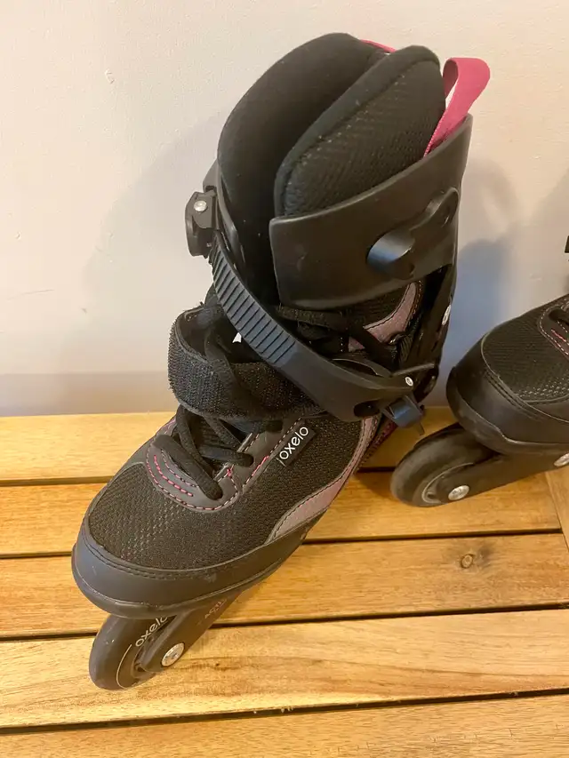 Woman Roller skating shoes 63234778941057121