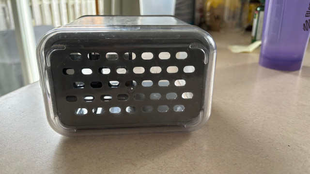 Oxo Stainless Steel Good Grips Sinkware Caddy in Kitchen & Dining Wares in Markham / York Region - Image 3