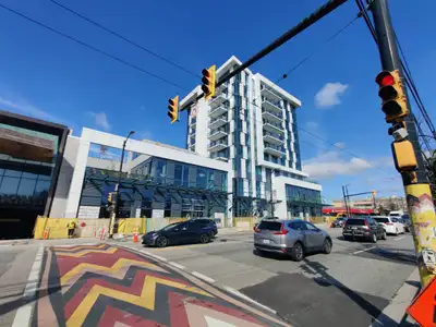 [PENTHOUSE] 1 Bedroom + 1 DEN ; 1 Bathroom for Rent at W68 Brand New : "W68" Development 10 story co...