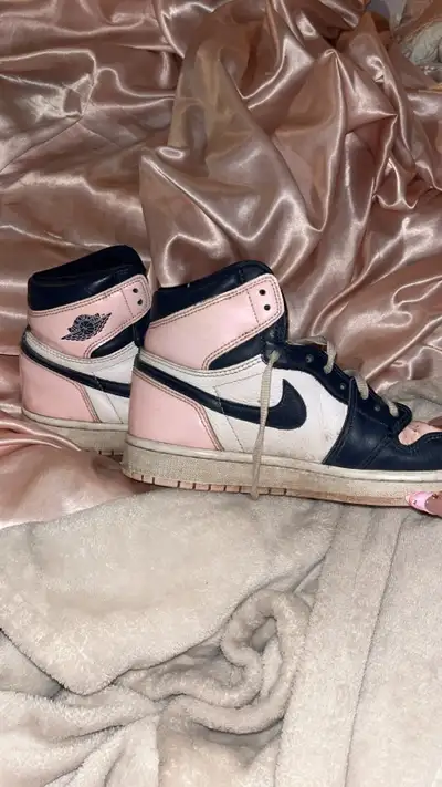 Jordans femme 6,5, View more