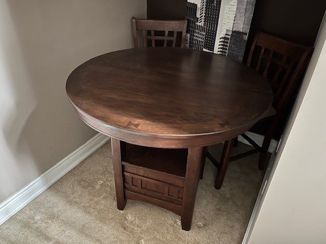 Dining Room Table in Dining Tables & Sets in Windsor Region - Image 4