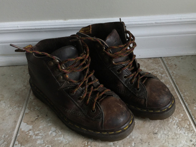 Doc Martin hiking boots  in Women's - Shoes in Oshawa / Durham Region - Image 2