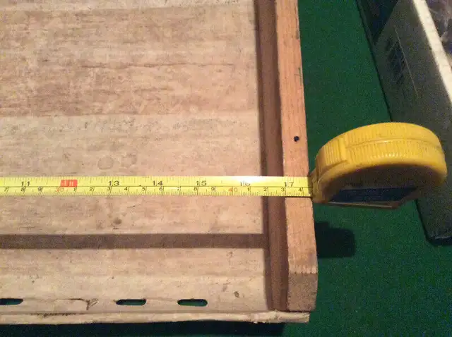 Wood Grape Crate  “M & V” Jasmine Vineyards (USED) in Arts & Collectibles in Mississauga / Peel Region - Image 7