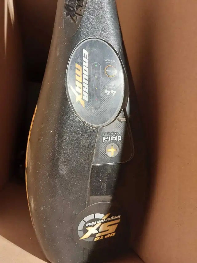 11ft inflatable zodiac style boat, 15 hp and trolling motor in Powerboats & Motorboats in Edmonton - Image 10