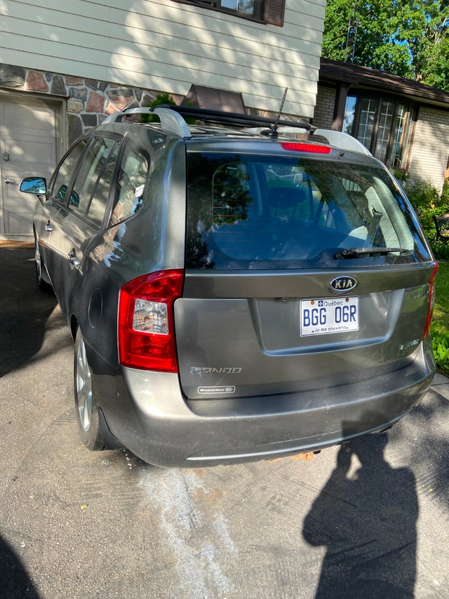 kia Rondo, année 2011. automatique, 93 000Km — photo 3