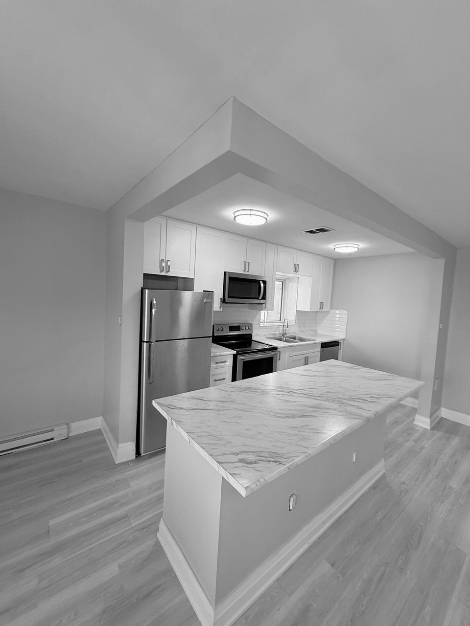 Spacious 2 Bedroom Apartment 2
