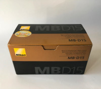 Nikon MB-D15 Battery Grip for D7100 and D7200 (Like New in Box)