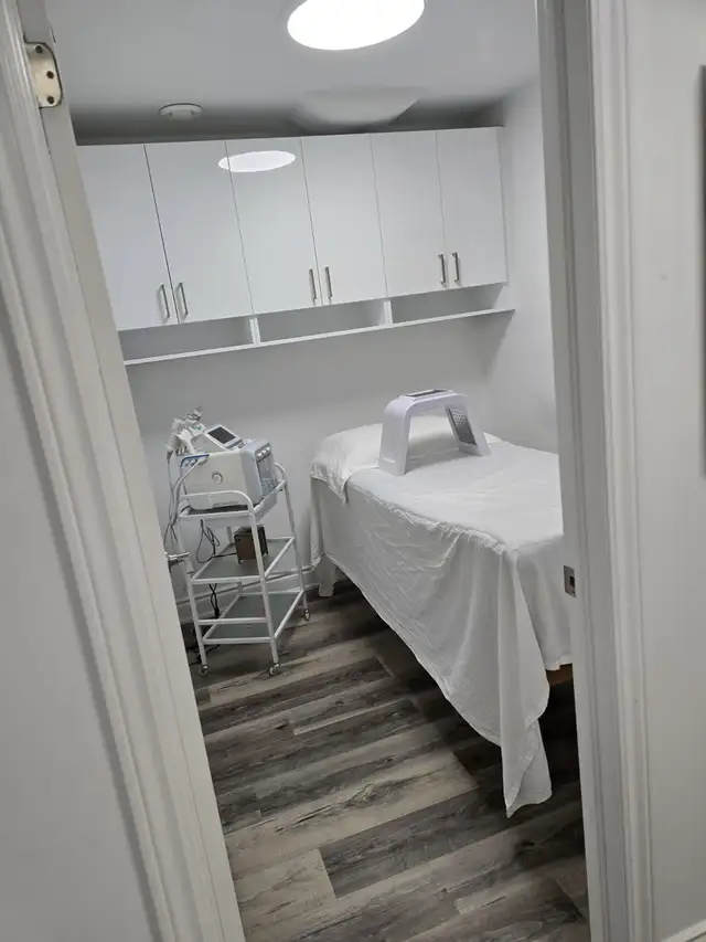 Full Body Massage64959960789762123