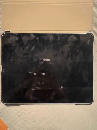 iPad Pro 12.9” 4th Gen 1TB, View more