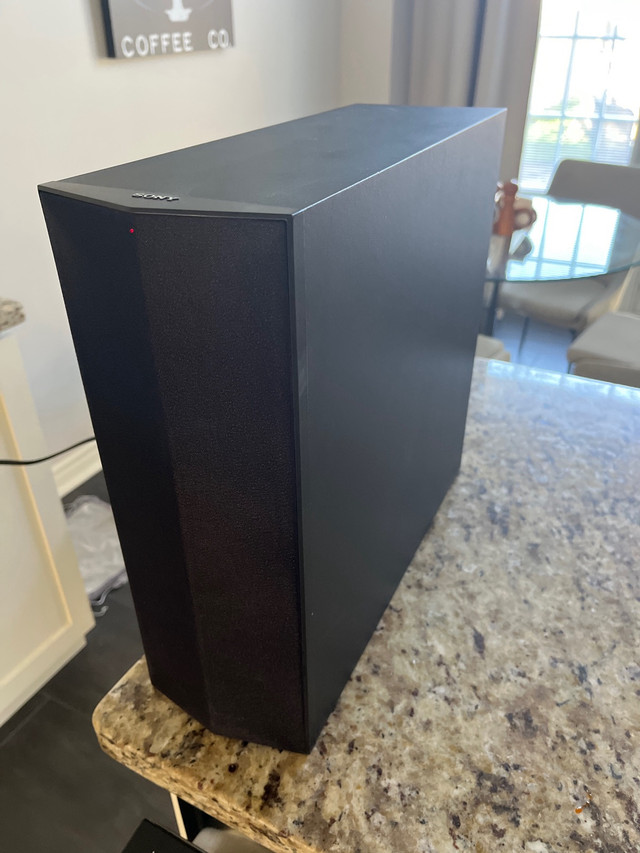 Sony powered subwoofer SA-WCT370 in Speakers in Oshawa / Durham Region