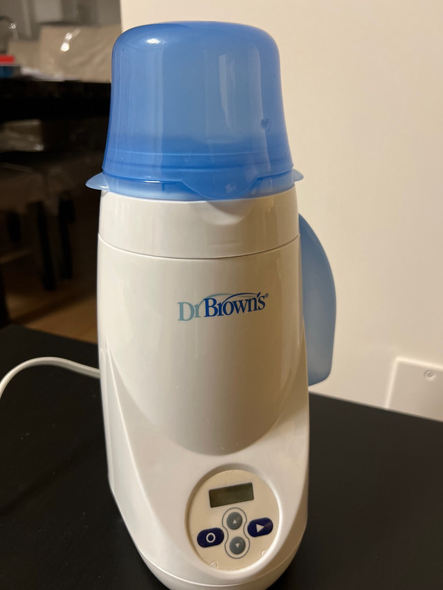 Bottle warmer (unused) in Feeding & High Chairs in Ottawa