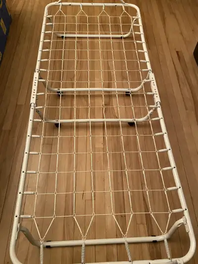 LIT PLIANT AVEC MATELAS 1 PLACE, View more