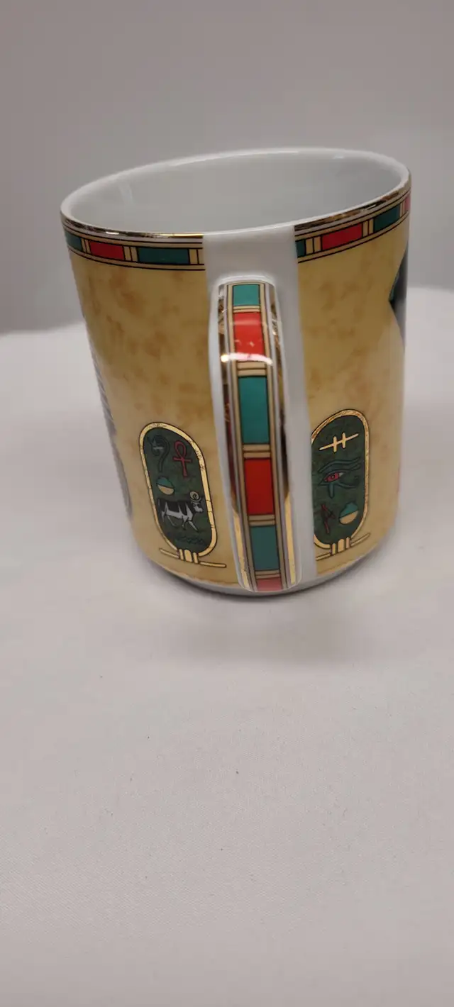 VTG Fathi Mahmoud Porcelain Egyptian Mug in Arts & Collectibles in Dartmouth - Image 5