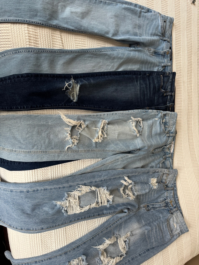 Girls jeans, leggings, shorts (Aritzia, lululemon) (size XS -S)  in Kids & Youth in Markham / York Region - Image 4
