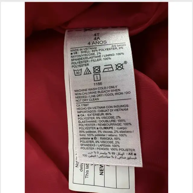 tomatoe red pea coat girl size 4T in Kids & Youth in Ottawa - Image 5