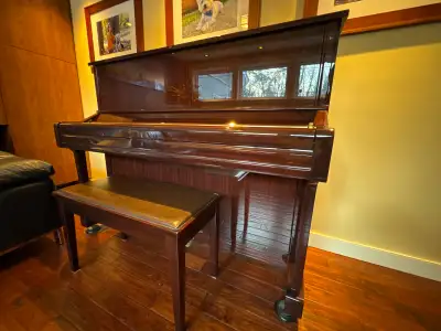 Yamaha U1 P/M Professional Upright Piano, View more