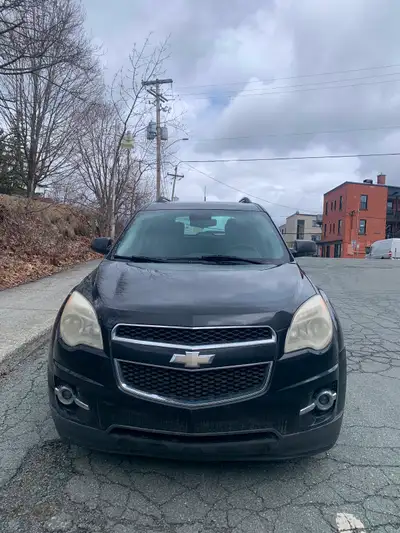 ! Pour connaisseur en mécanique ! Vends Chevrolet equinox de 2013 , 146000 km Transmission changée à...