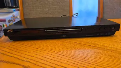 JVC XV-N40 DVD + CD Player, View more