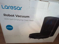 Laresar L6 Nex robot vacuum/mop with self emptying base