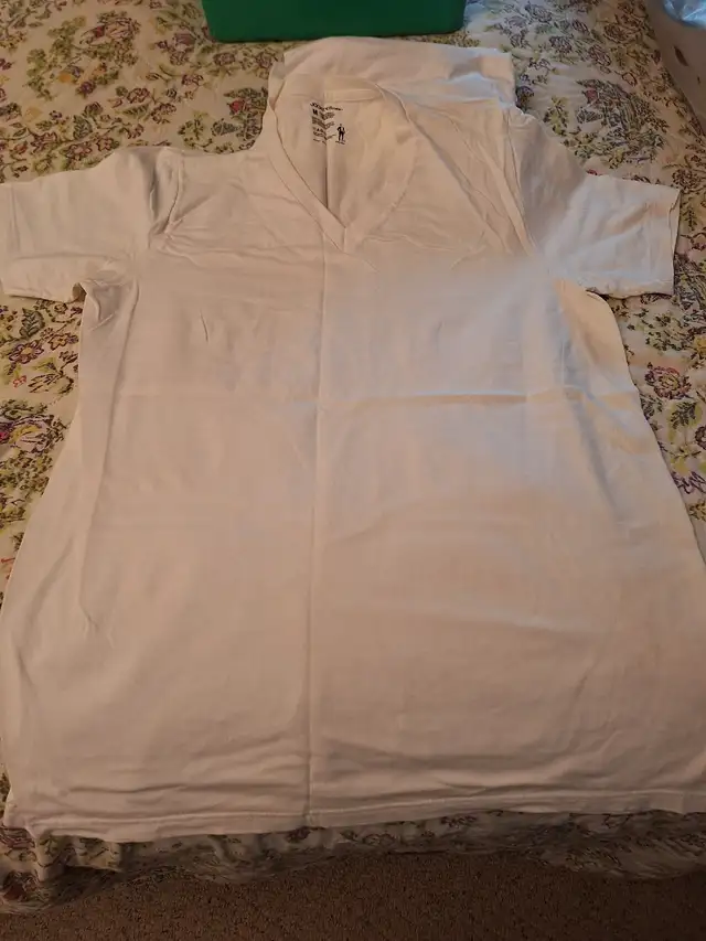 Men's undershirts in Men's in Calgary - Image 2