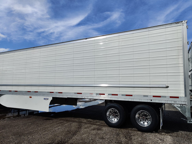 ALL New 2025 Vanguard 53' Tandem Reefer trailer,  Flat Floor in Heavy Trucks in Mississauga / Peel Region - Image 3