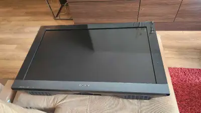 Sony led Tv 32 inch . used, View more
