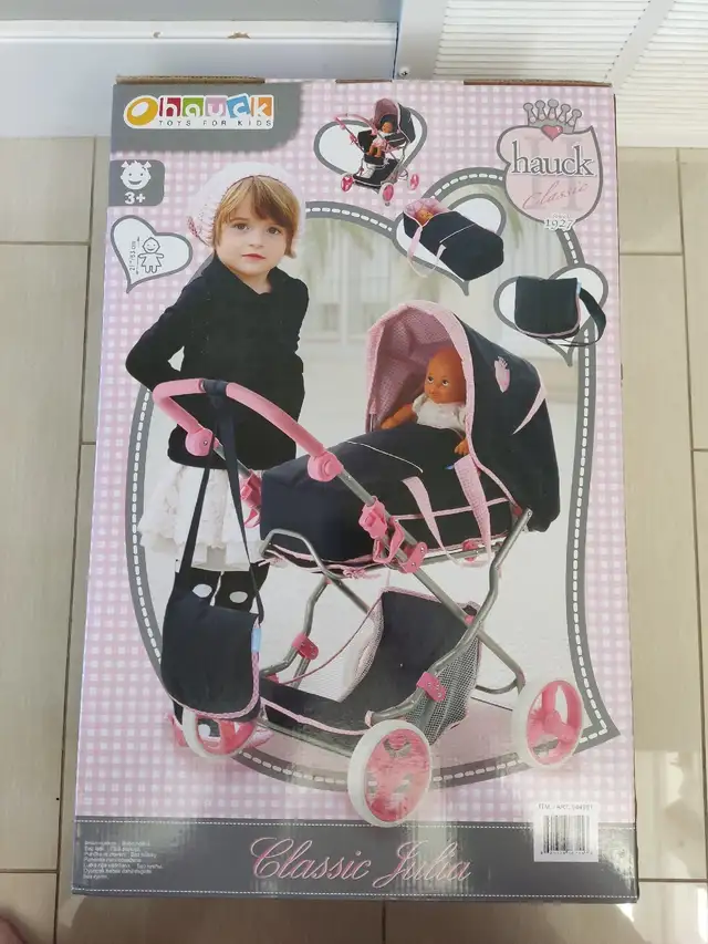 Classic Julia baby sets in Toys & Games in Edmonton - Image 2