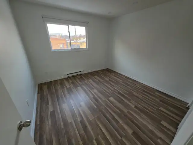 1843 Davenport Rd, Toronto