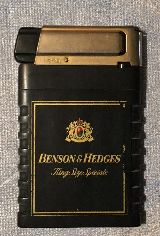 Taktil sans Kassér forhindre Briquet (lighter) Benson & Hedges Spécial King Size « VINTAGE » | Art et  objets de collection | Trois-Rivières | Kijiji