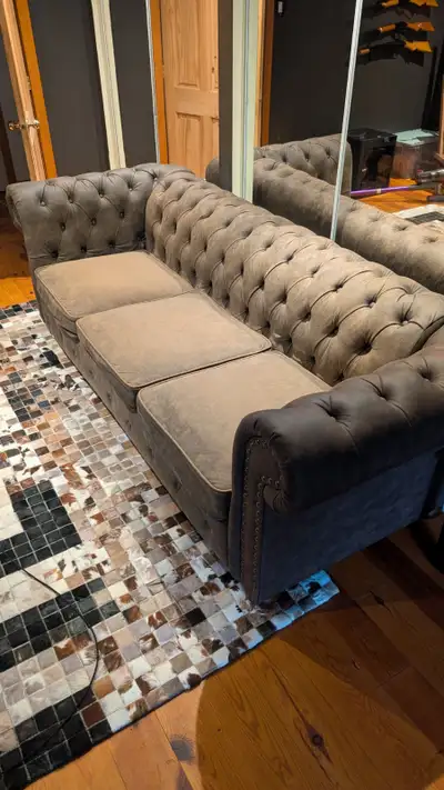 Sofa / couch 300$, View more