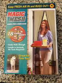 Magic mesh hands-free screen door