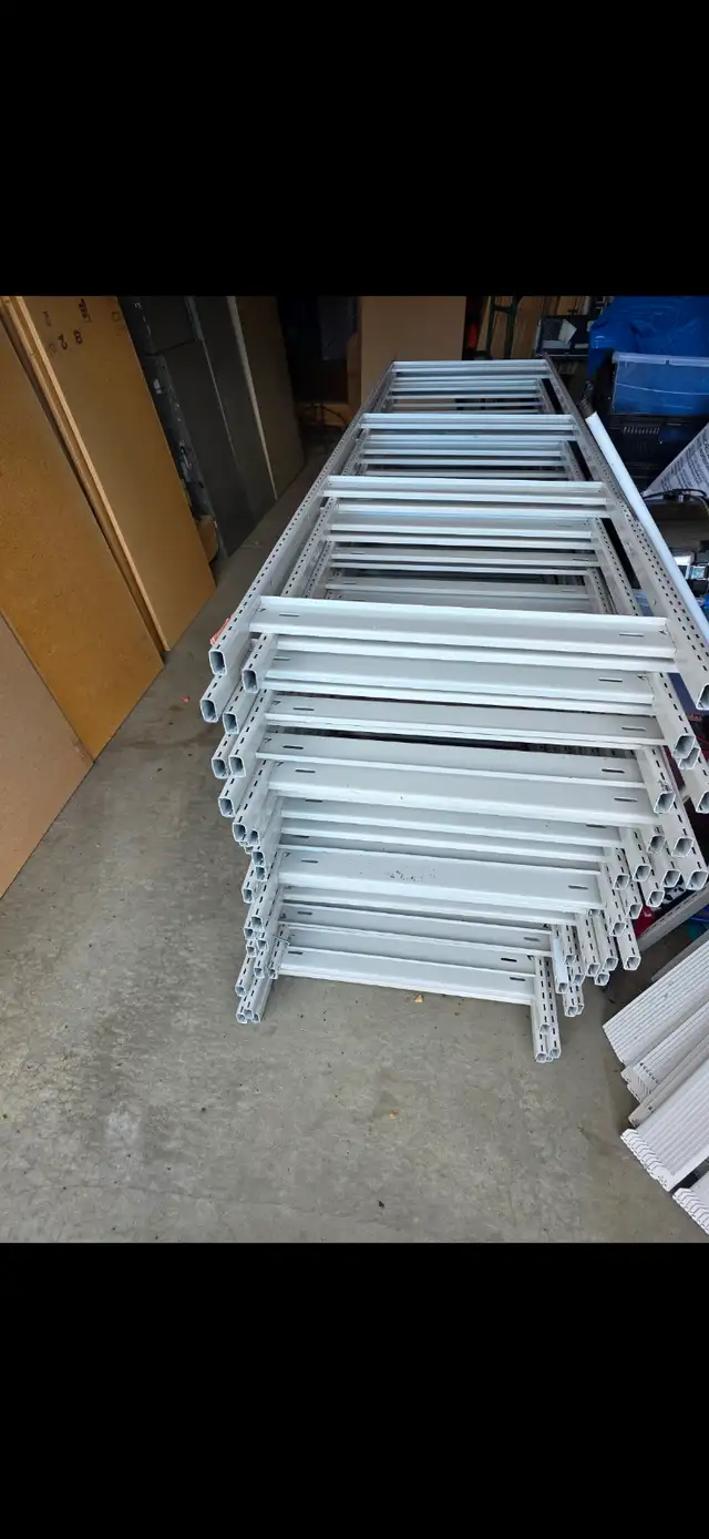 Metal shelving533465145258158083