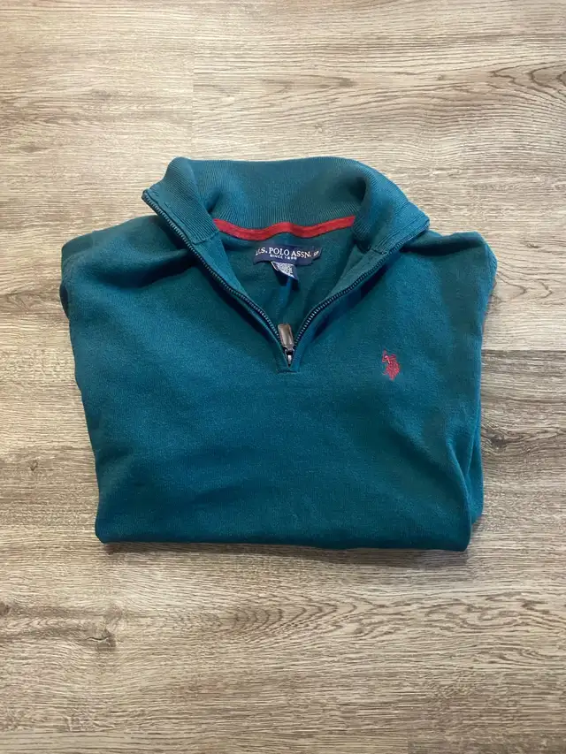 Ralph Lauren Polo Quarter-Zip Sweater in Men's in Windsor Region - Image 2