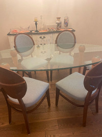Mid Century Modern Glass table & 6 chairs